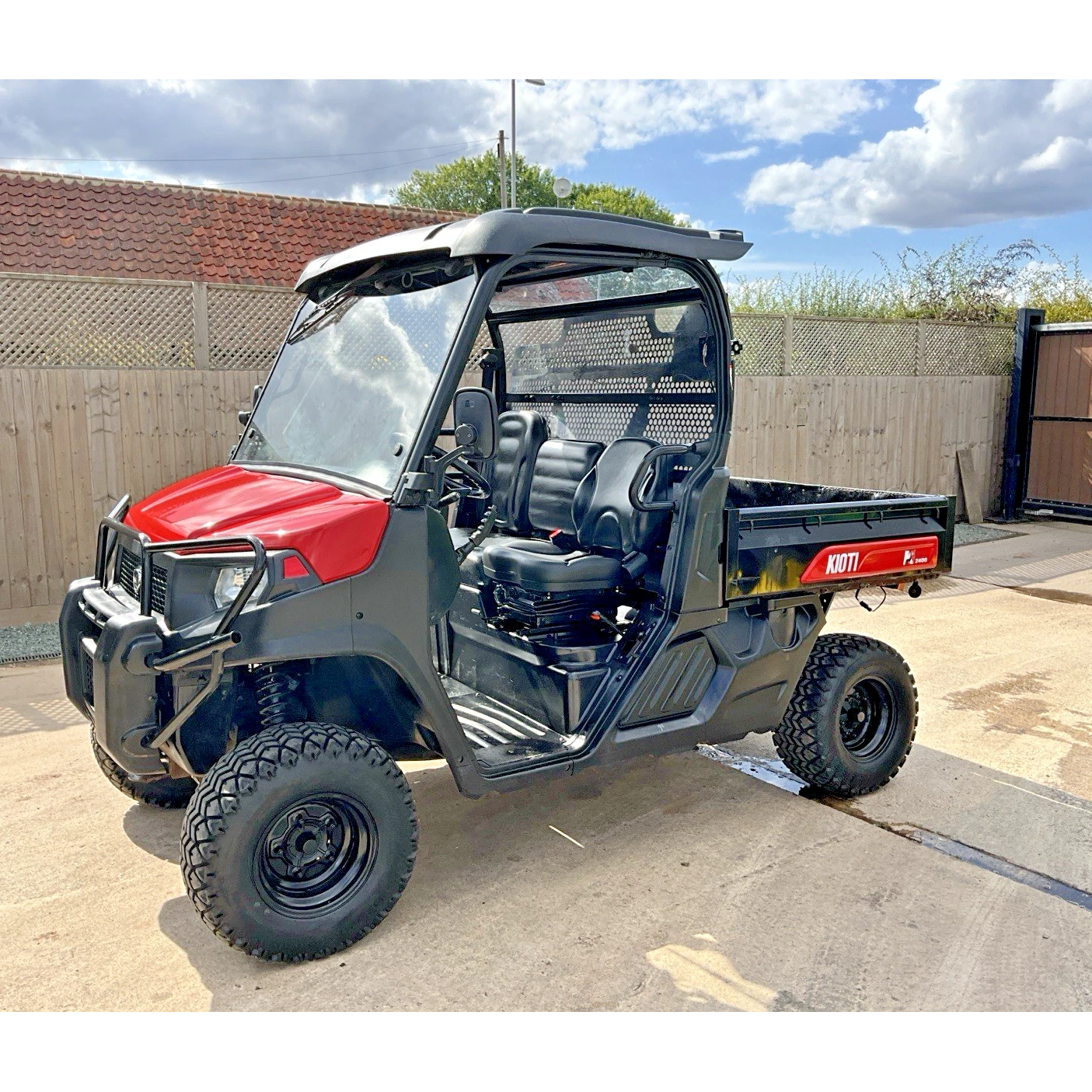 2019 KIOTI K9 2400 DIESEL 4WD UTILITY VEHICLE